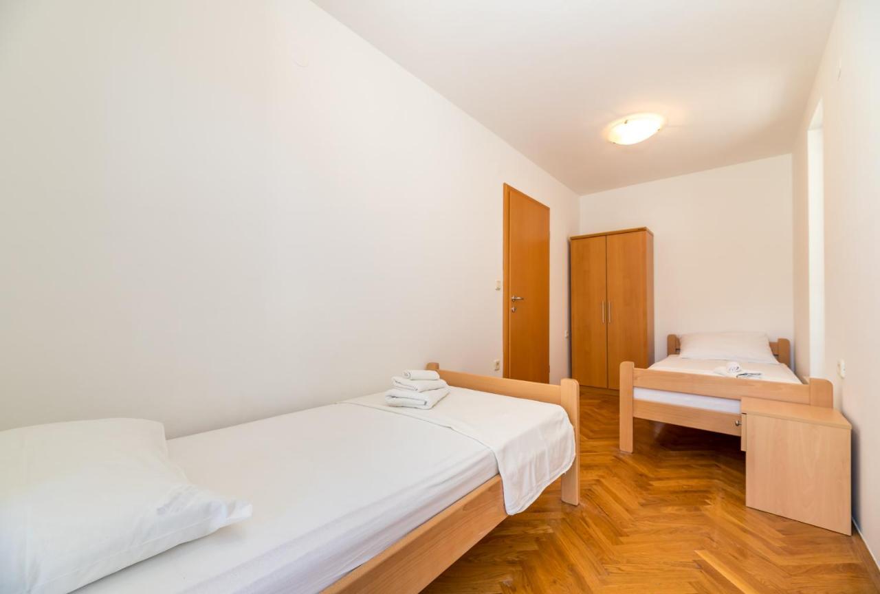 Apartments Melania & Antonia Baška Exteriér fotografie